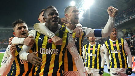 Fenerbahçe, Süper Lig rekoru kırdı! İsmail Kartal zoru başardı - spor