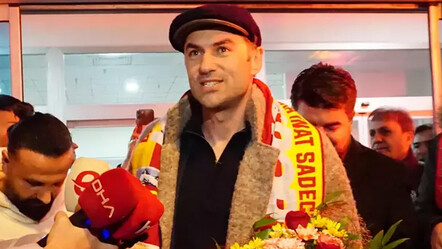 Burak Yılmaz, Kayserispor ile 2,5 yıllığına imzayı attı - spor