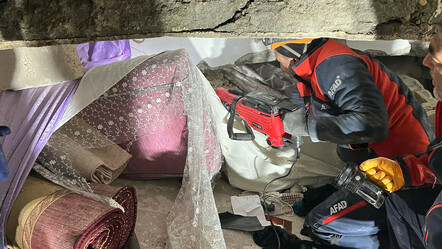 Uykuda facia! Şanlıurfa'da depremde hasar alan ev çöktü: Ölü ve yaralılar var - guncel