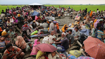 Malezya'da gözetim altındaki 100'den fazla Arakanlı firar etti - dunya