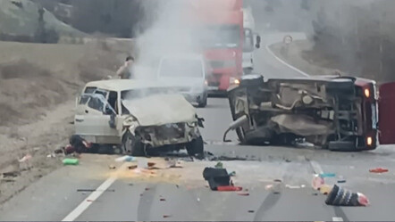 Ankara'da katliam gibi kaza! İki araç kafa kafaya çarpıştı: 3 ölü, 3 yaralı - gundem