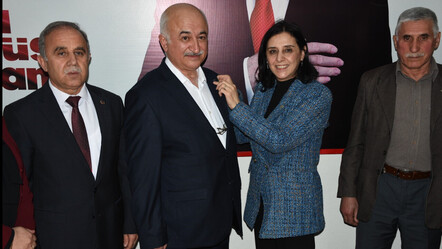 Yeniden Refah'ta istifa depremi! Hep beraber AK Parti'ye katıldılar - politika