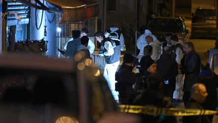 AK Parti'nin Küçükçekmece adayı Aziz Yeniay'ın programına silahlı saldırı - gundem