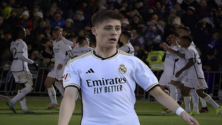 Arda Güler Real Madrid formasıyla adeta şov yaptı! Penaltı alınca ipler gerildi, sosyal medyada büyük tepki - spor