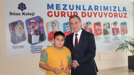 İhlas Koleji öğrencisinden resimde Türkiye birinciliği - egitim