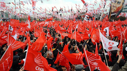 CHP'de kriz sürüyor: Çivril'de 37 gün sonra gelen aday değişikliği - politika