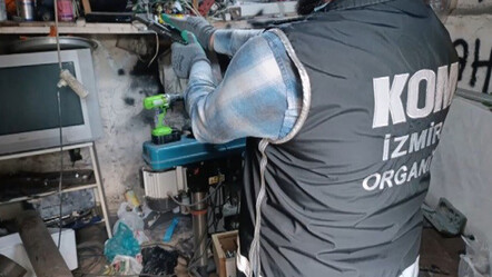 Muhtar adayından aile boyu silah ticareti: Evinden çıkanlar pes dedirtti - GÜNCEL