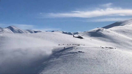 PKK'ya 9 ilde dev operasyon! Teröristlerin inleri yerle bir edildi - dunya
