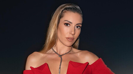 Sinem Kobal’dan doğallık dersi: Makyajsız fotoğrafına beğeni yağdı - magazin