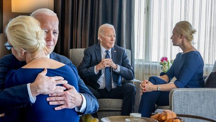 ABD'de sürpriz görüşme! Navalni ailesi bir araya gelen Biden: Yarın yaptırım uygulayacağız - dunya
