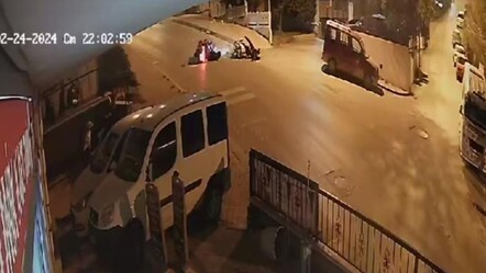 Aydın'da iki motosiklet kafa kafaya çarpıştı, 1 ağır 3 kişi yaralandı! Kaza anı kamerada - gundem