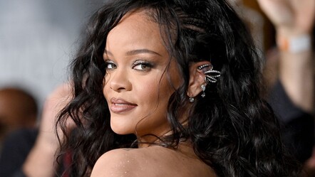 Milyarder Mukesh Ambani’nin oğlu evleniyor! Düğün öncesi partide sahne alan Rihanna’ya rekor ücret - dunya