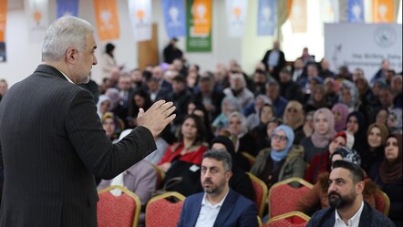 İstanbul AK Parti teşkilatlarında çalışmalar hız kazandı! Her hafta 500 bin hane geziyorlar - Seçim
