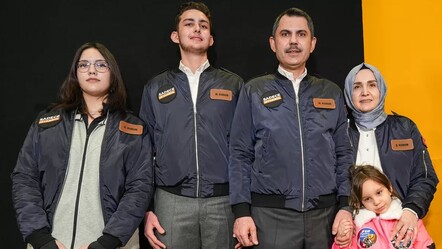 Murat Kurum ailesiyle En Genç Festival'e katıldı - POLITIKA