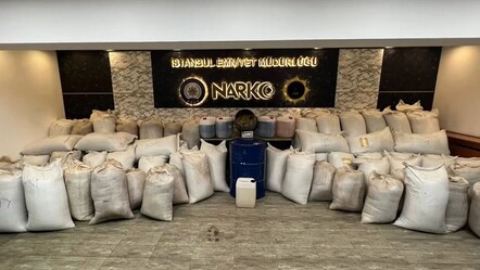 Zehir tacirlerine dev operasyon! İstanbul'da 4 ton 604 kilogram metamfetamin ele geçirildi - gundem