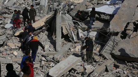 Gazze'de son durum... İsrail yine sivilleri vurdu - dunya