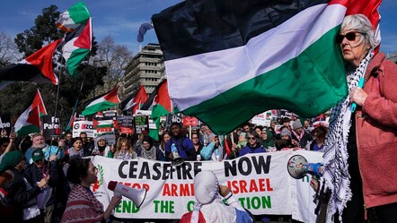 Londra'da on binler yeniden sokağa indi: 'Gazze'de şimdi ateşkes' - dunya