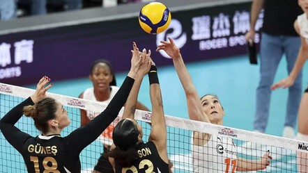 Eczacıbaşı-Vakıfbank maçı bugün saat 19.30'da başlayacak - haberler