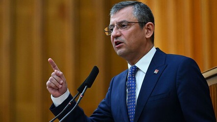 Özgür Özel, 'Garabeti yaşadık' deyip konuştu: Oy oranı yüzde 1 olmayan partilere 15 vekil verdik - politika