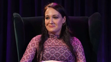 Benzerliğin bu kadarı! Lily Gladstone’u görenler Gupse Özay sandı - magazin