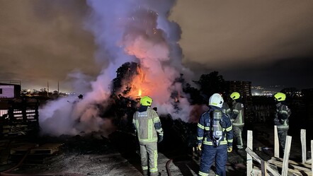 Bursa'da palet fabrikasında yangın - gundem