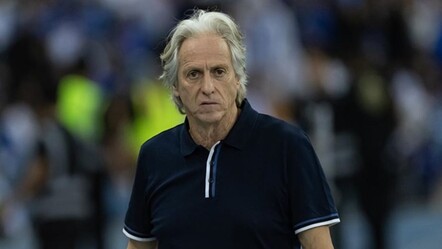 Fenerbahçe'de hakemleri yerden yere vuran Jorge Jesus Al Hilal'de 'Hakemleri bahane edip ağlamaya devam edin' dedi - spor