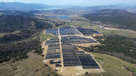Türkiye'nin en büyük güneş santralinde start verildi - dunya