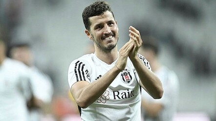 Salih Uçan ezeli rakip yolcusu! Beşiktaş yeni sözleşme imzalamadı - spor