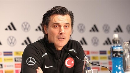 Vicenzo Montella'dan Semih Kılıçsoy cevabı! 'Problem yokken oluşturmak istiyormuşuz gibi hissediyorum' - spor