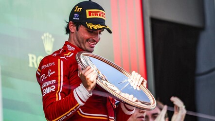Formula 1 Avustralya Grand Prix'sinde büyük sürpriz! Carlos Sainz kazandı Verstappen yarış dışı kaldı - t-otomobil