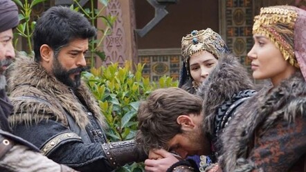 Anne olmak için gün sayan Yıldız Çağrı Atiksoy, Kuruluş Osman'a veda ediyor - magazin