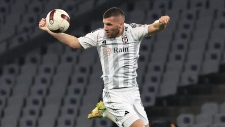 Beşiktaş'ta Rebic krizi! Yıldız oyuncuya menajerinden kötü haber - spor