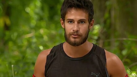 Survivor yarışmacısı Batuhan Karacakaya’nın ‘keli’ göründü! Sosyal medyanın diline düştü: Peruk mu kullanıyor? - haberler