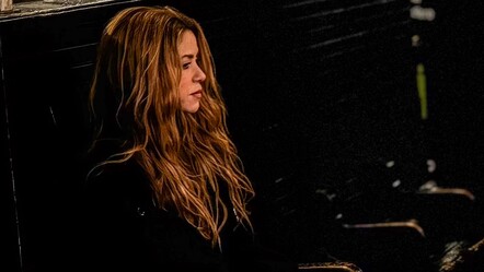 Ünlü şarkıcı Shakira metroda! Mahzun bakışlarının nedeni ortaya çıktı - haberler