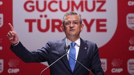 CHP lideri Özgür Özel 'Kazandık' dedi, 10 şehri açıkladı - gundem