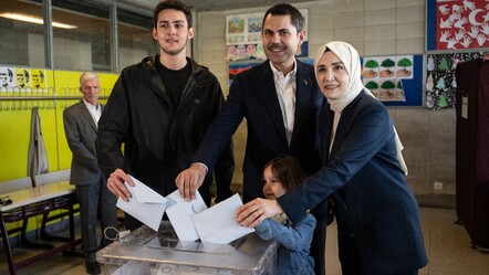 Murat Kurum, Kağıthane'de oy kullandı - gundem