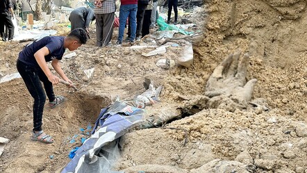 Hamas dünyaya ilan etti! Şifa Hastanesi'nde elleri bağlı diri diri gömülmüş cenazeler bulundu - dunya