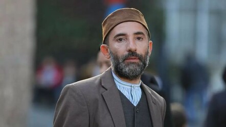 Kızıl Goncalar Naim Efendi kimdir? - haberler