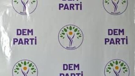 DEM Parti Van Büyükşehir Belediye Başkan Adayı Abdullah Zeydan kesin olmayan sonuçlara göre yüzde 55.48 oy aldı - guncel