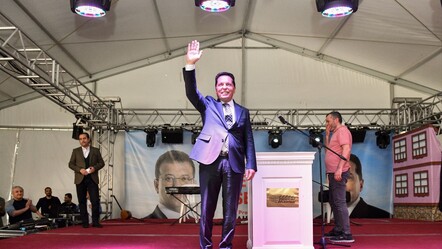 CHP Esenyurt Belediye Başkanı Ahmet Özer, zaferi DEM'le kutladı: Burada kent uzlaşısını gerçekleştirdik - gundem