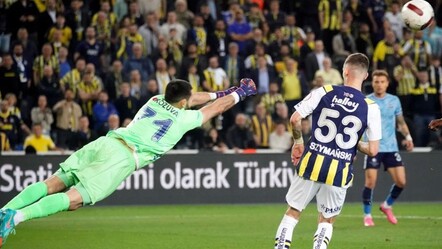 Fenerbahçe-Adana Demirspor maçı 4-2'lik Fenerbahçe'nin üstünlüğü ile sona erdi - haberler