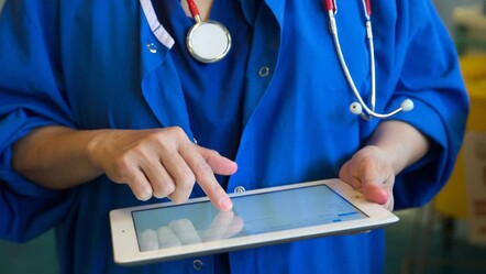 İngiltere'de 10 milyon insan hastane randevusu bekliyor - dunya