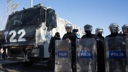 Van ve Bitlis'te gösteri ve yürüyüşlere 15 günlük yasak - politika