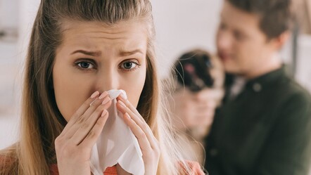 Bahar aylarında ortaya çıkıyor! Sürekli hapşırıyor ve kaşıntı problemi yaşıyorsanız dikkat - saglik