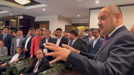 'Hayırlı olsun'a gelmişlerdi! YRP'li Gülpınar, belediye personelini 'çok işimiz var' deyip geri çevirdi - dunya