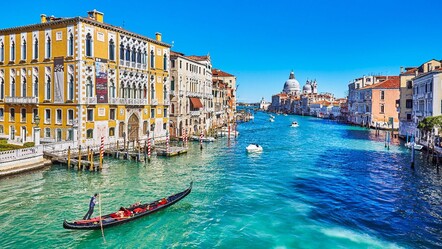 Venedik'te yeni dönem! Günübirlik gelen turistlerden ücret alınacak - dunya