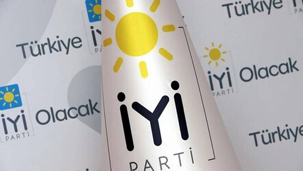 İyi Parti'de genel başkanlık yarışı hızlı başladı! Koray Aydın da koltuğa aday - politika