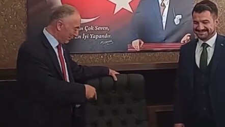 CHP'li eski başkan Görgülüoğlu koltuğunu da alıp gitti! Devir teslim töreninde şaşırtıcı anlar - guncel