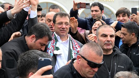 Ekrem İmamoğlu memleketi Trabzon'da! Bordo mavili kulübü de ziyaret etti - gundem