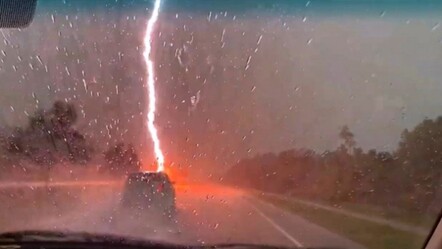 Pakistan'a yıldırım düştü! En az 25 can kaybı - gundem